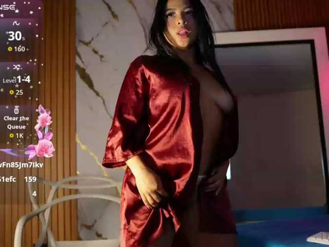 drooling4daddy live cam on BongaCams
