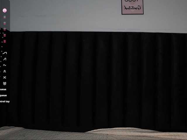 drooling4daddy live cam on BongaCams