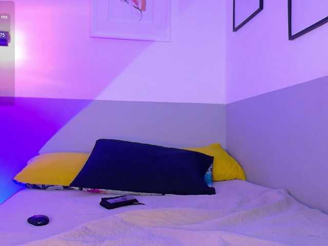 drooling4daddy live cam on BongaCams
