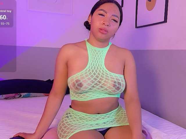 drooling4daddy live cam on BongaCams