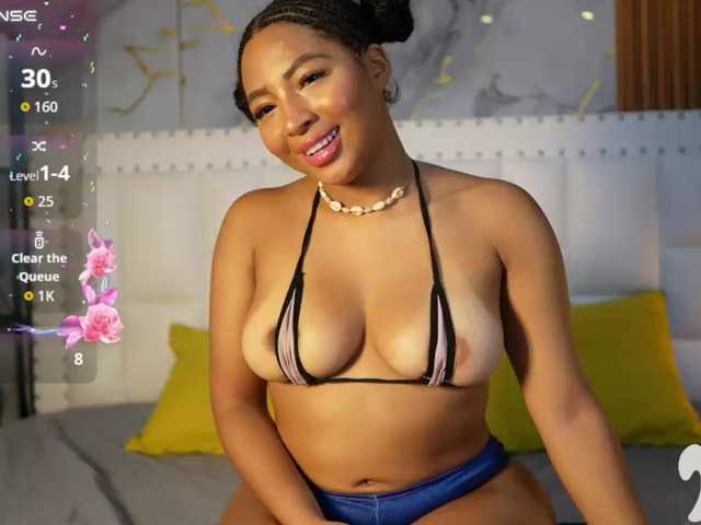 drooling4daddy live cam on BongaCams