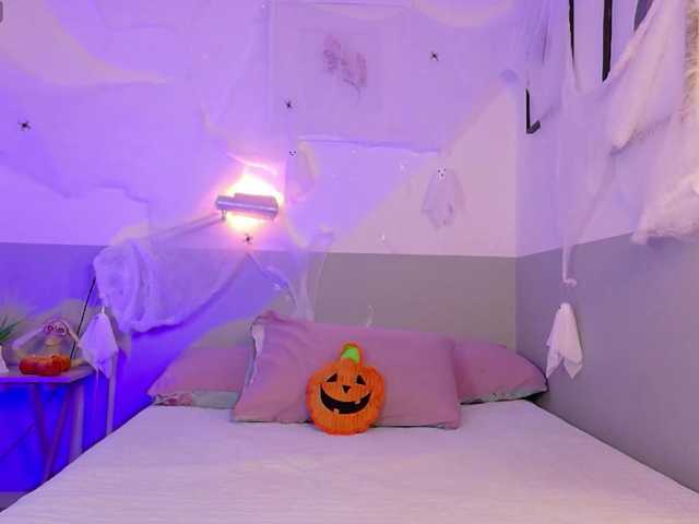 drooling4daddy live cam on BongaCams