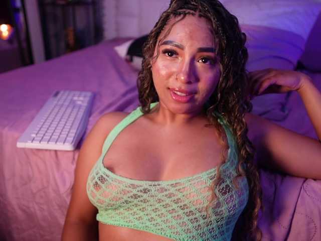 drooling4daddy live cam on BongaCams