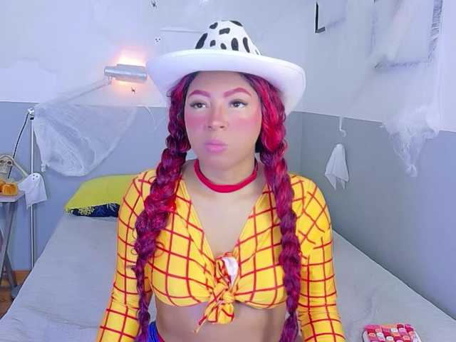 drooling4daddy live cam on BongaCams