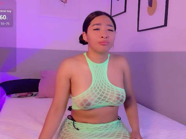 drooling4daddy live cam on BongaCams
