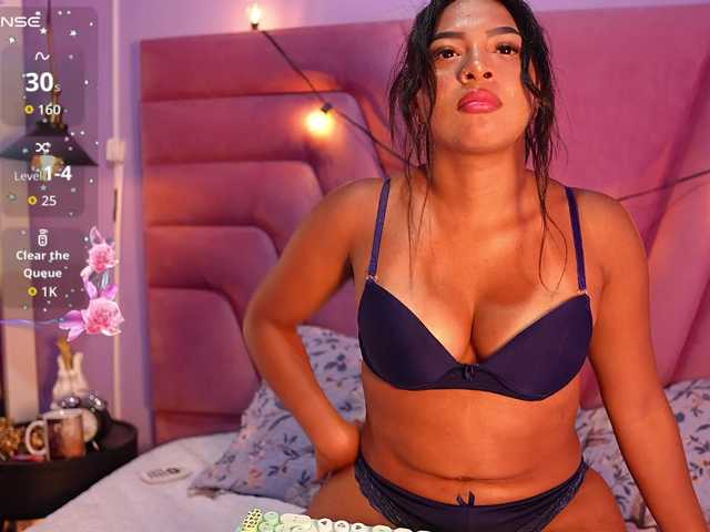 drooling4daddy live cam on BongaCams