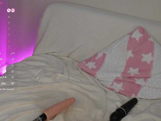 MilaMayy live cam on BongaCams