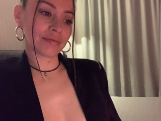 Amy-Lee Porn Show
