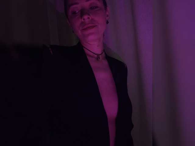 Amy-Lee live cam on BongaCams