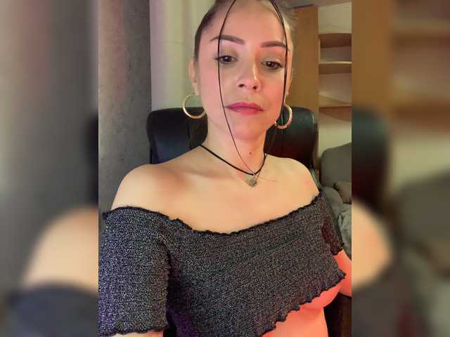 Amy-Lee live webcam show