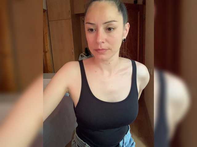 Amy-Lee live webcam show