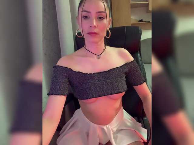 Amy-Lee live webcam show