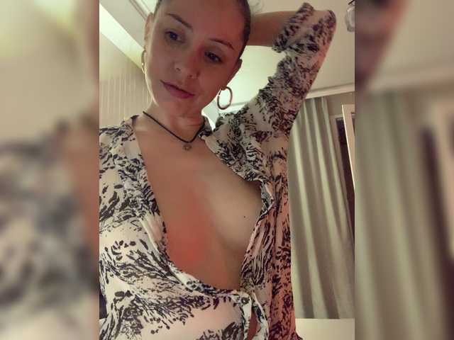 Amy-Lee live cam on BongaCams