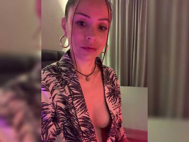 Amy-Lee live cam on BongaCams