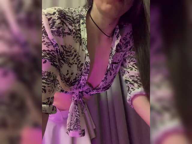 Live трансляция Amy-Lee - slutnetki.online
