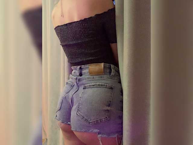 Amy-Lee live cam on BongaCams