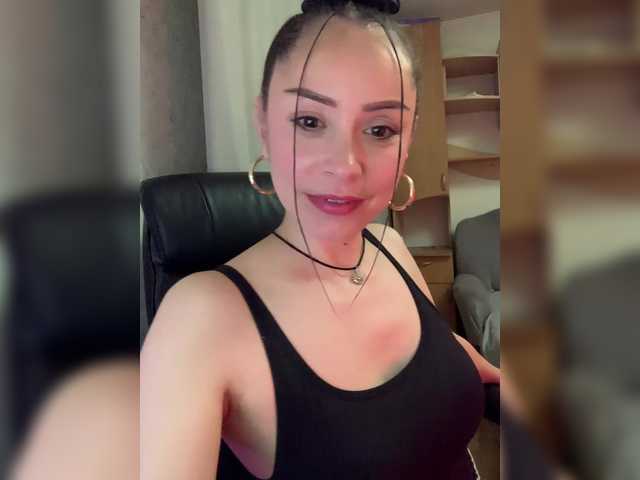 Amy-Lee live webcam show