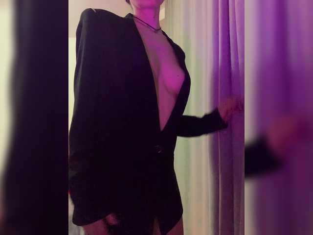Amy-Lee live cam on BongaCams