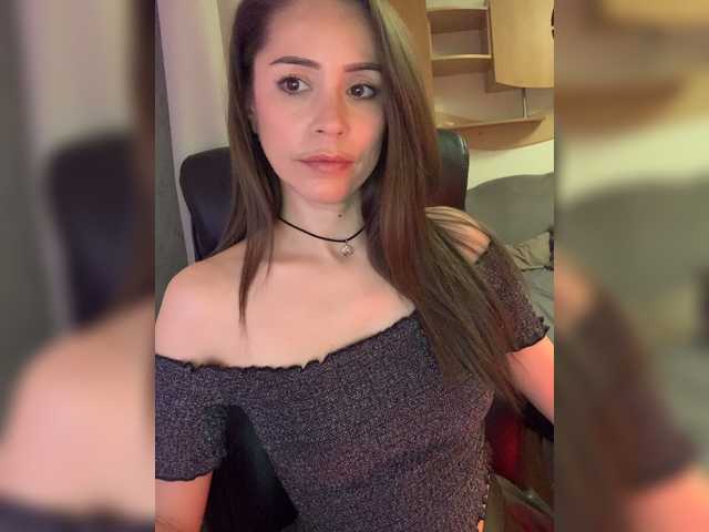 Amy-Lee Nude Live Sex Shows