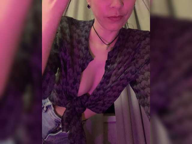 Amy-Lee live cam on BongaCams
