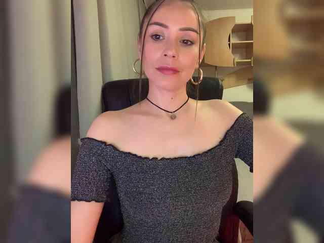 Amy-Lee webcam