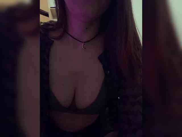 Amy-Lee webcam