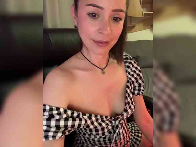 Amy-Lee webcam
