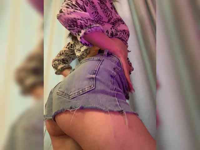 Amy-Lee webcam