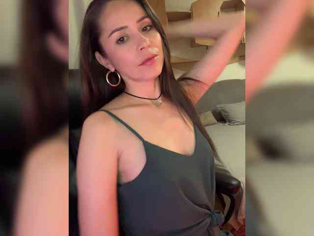 Amy-Lee Live Webcam on BongaCams