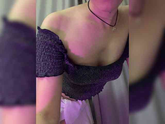 Amy-Lee webcam