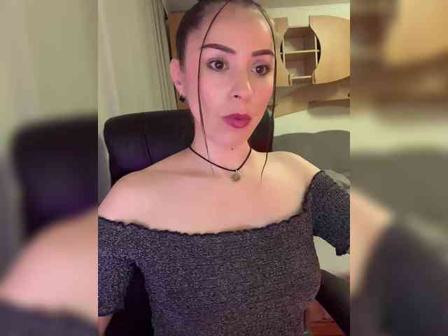 Amy-Lee webcam