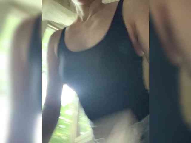 Amy-Lee webcam
