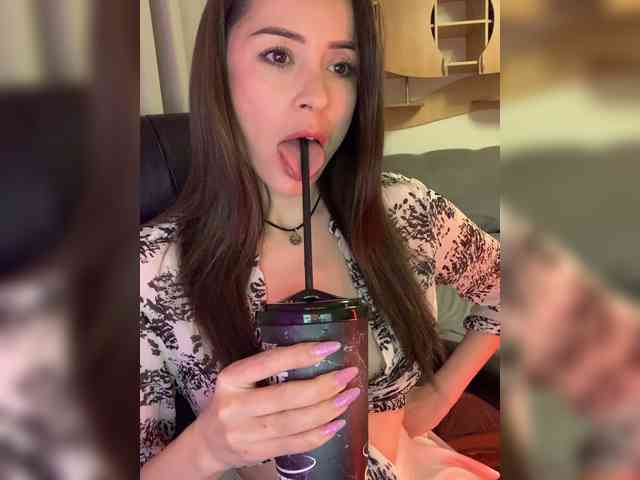 Amy-Lee webcam