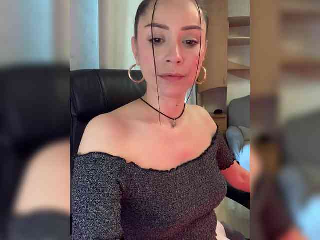 Amy-Lee webcam