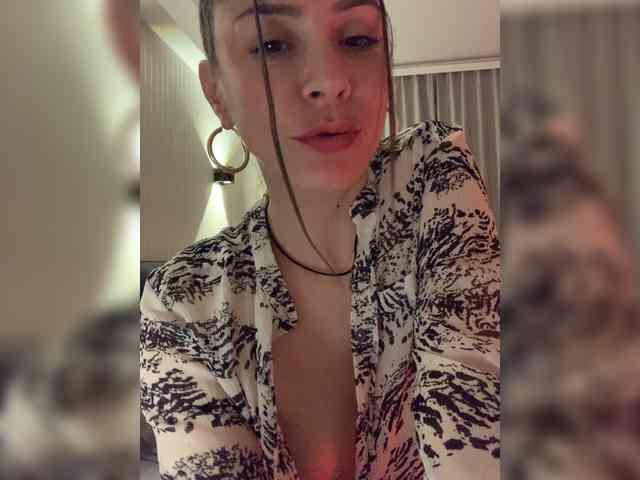 Amy-Lee webcam