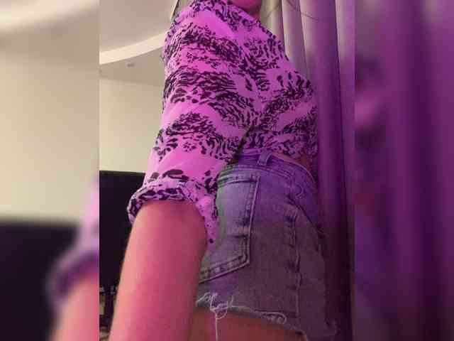 Amy-Lee webcam