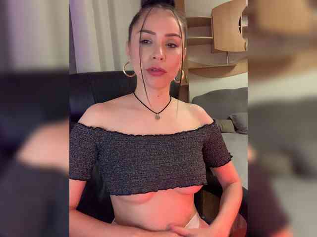 Amy-Lee webcam
