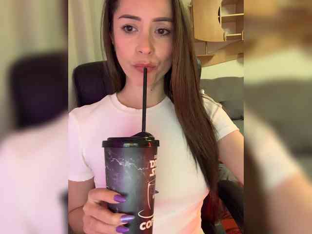 Amy-Lee webcam