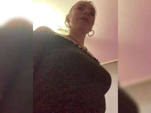 Amy-Lee webcam