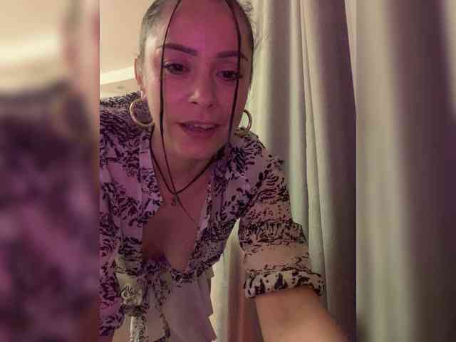 Amy-Lee webcam