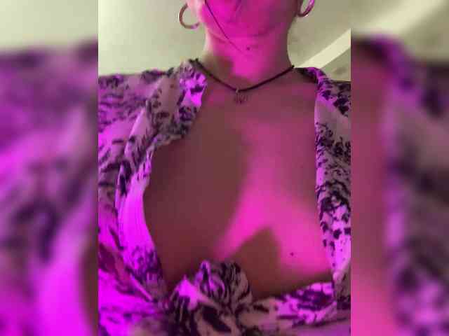 Amy-Lee webcam