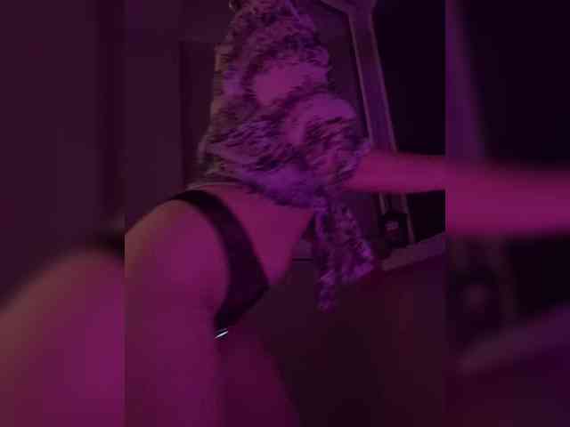 Amy-Lee webcam
