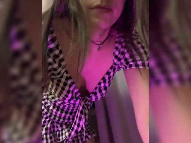 Amy-Lee webcam