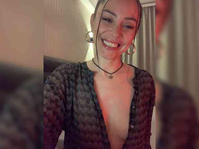 Amy-Lee webcam