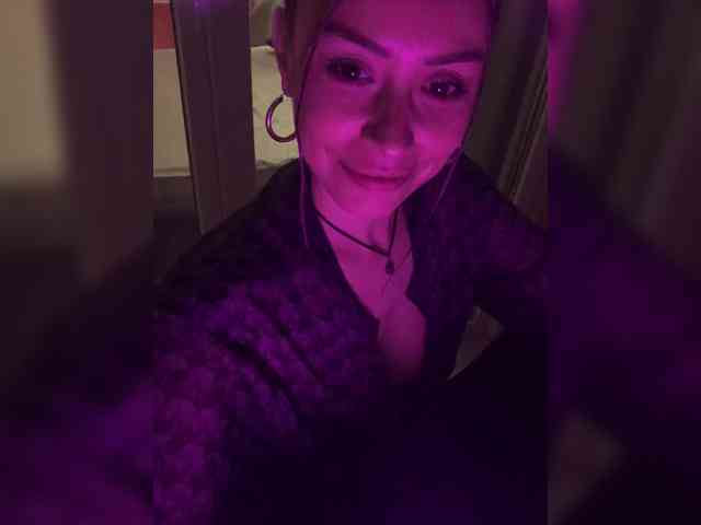 Amy-Lee webcam