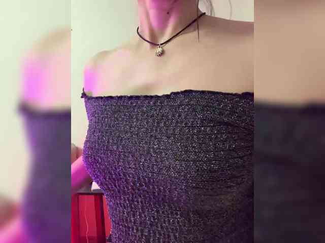 Amy-Lee webcam