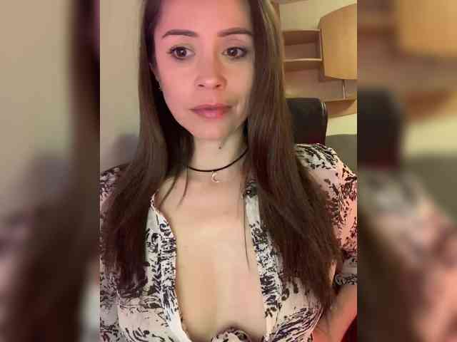 Amy-Lee webcam
