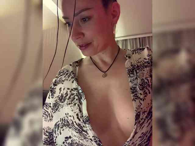 Amy-Lee webcam