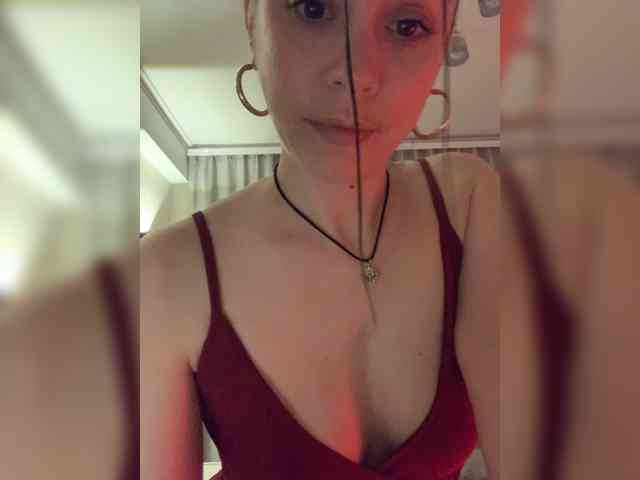 Amy-Lee webcam