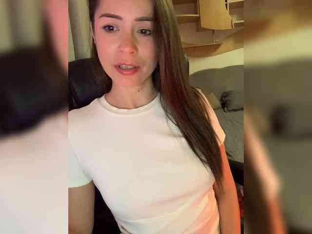 Amy-Lee webcam